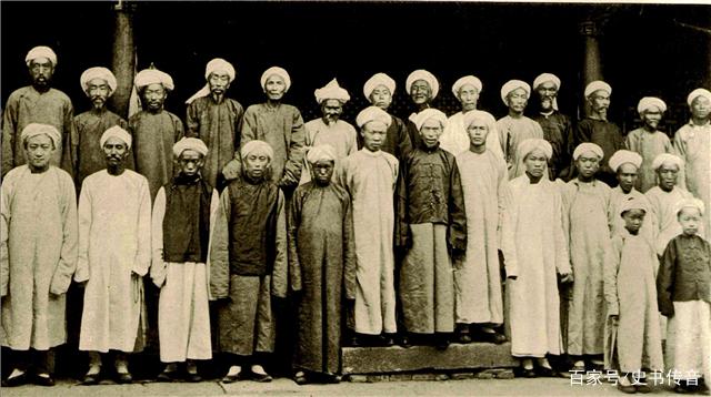 康有为疯狂的人种改造计划，用100年将所有中国人改...