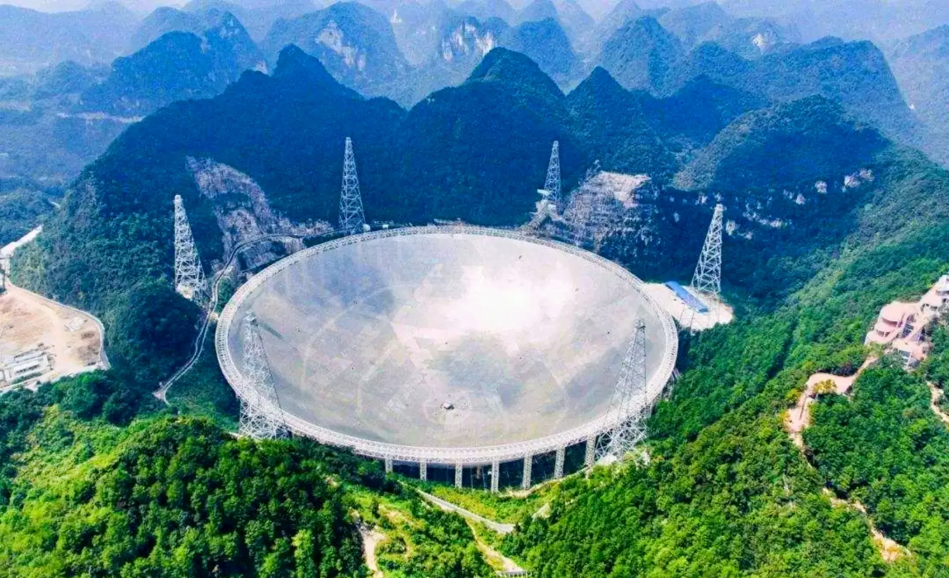 中国天眼遇上大暴雨会不会被装满 应该如何排水