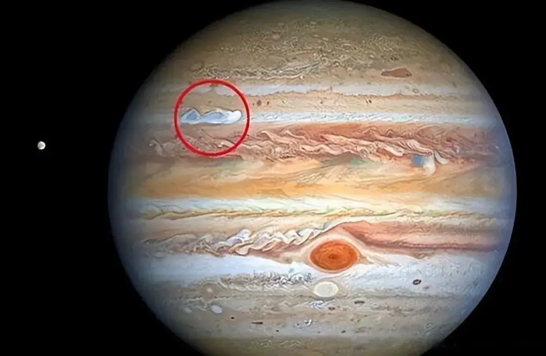 木星面积是地球的121倍 在木星上买房会怎样