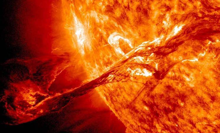 太阳燃烧了这么多年，为什么看起来没有变小？...