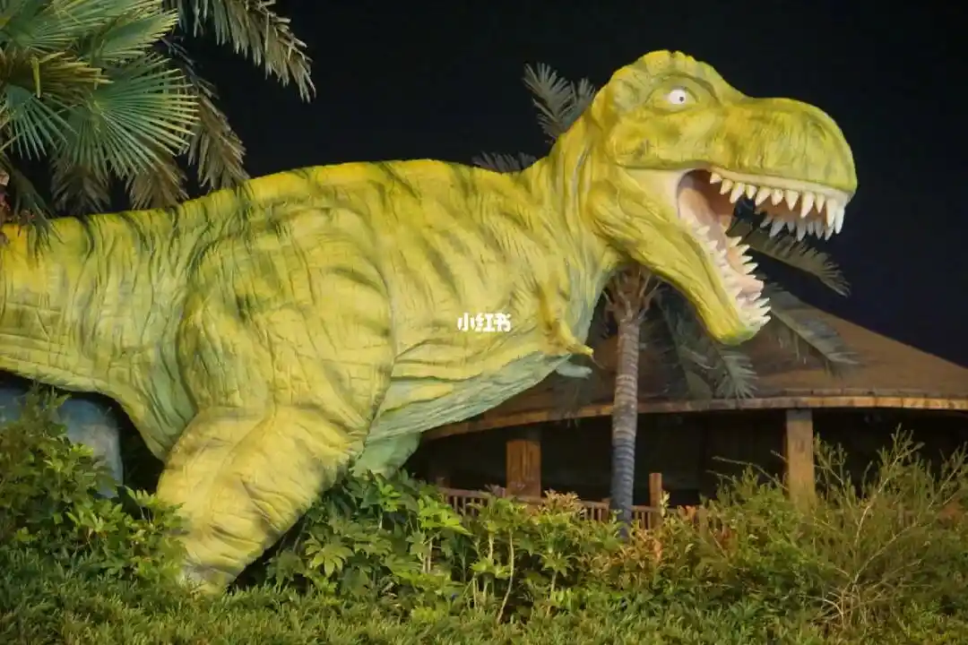 霸王龙的那双小短手，真的是用来卖萌的吗？...