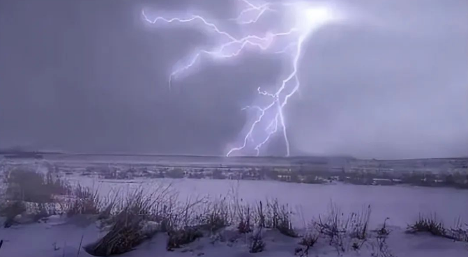 正月打雷坟谷堆 这句俗语有科学依据吗