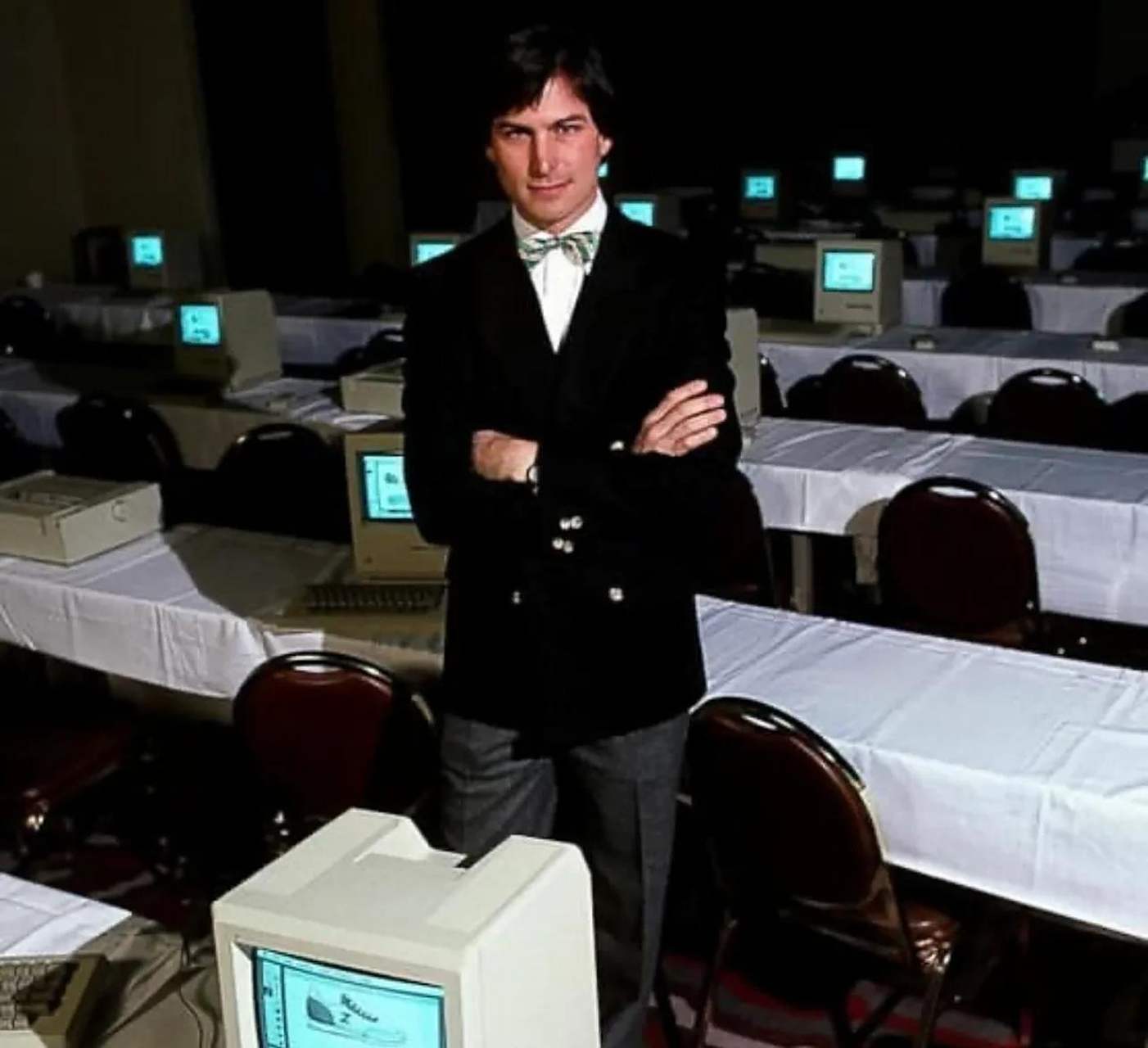 年仅27岁，他如何成为世界最年轻白手起家亿万富翁？...