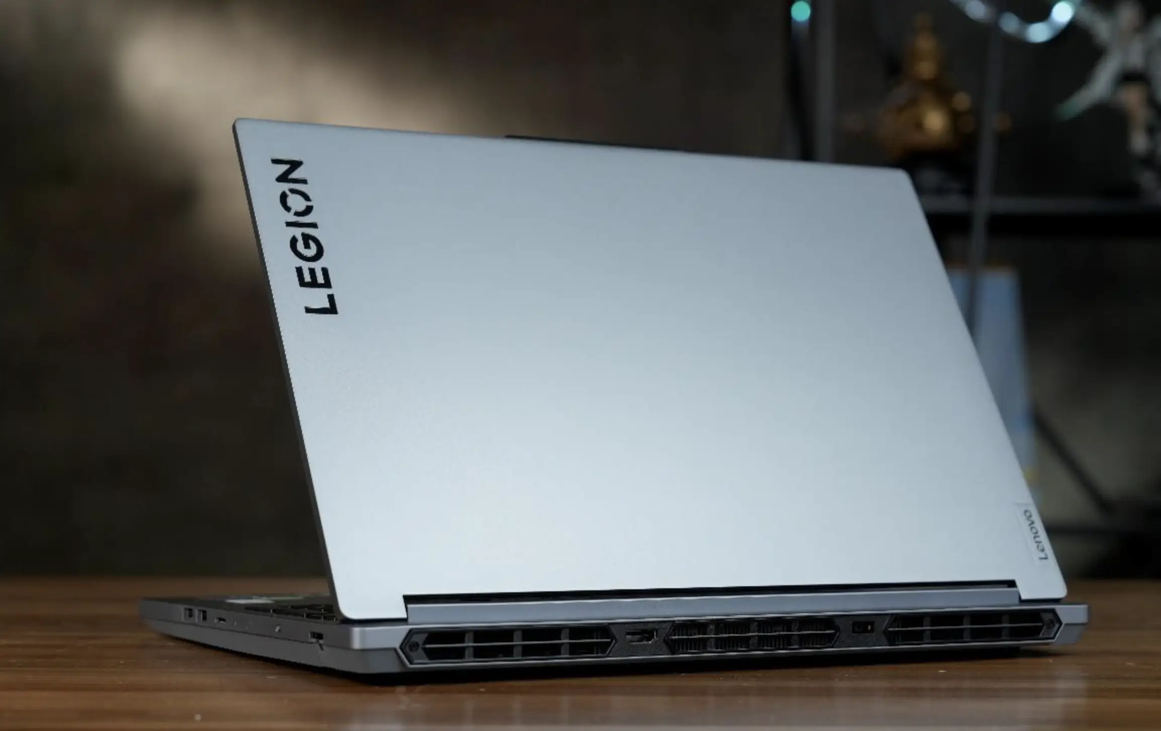 联想Y560使用指南 经典笔记本性能参数