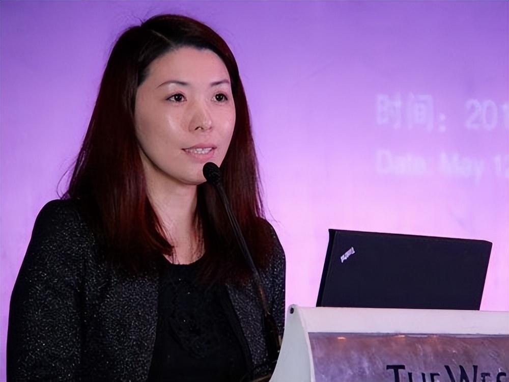 工业化社会如何解决大规模贫困现象对社会和政治稳定构...