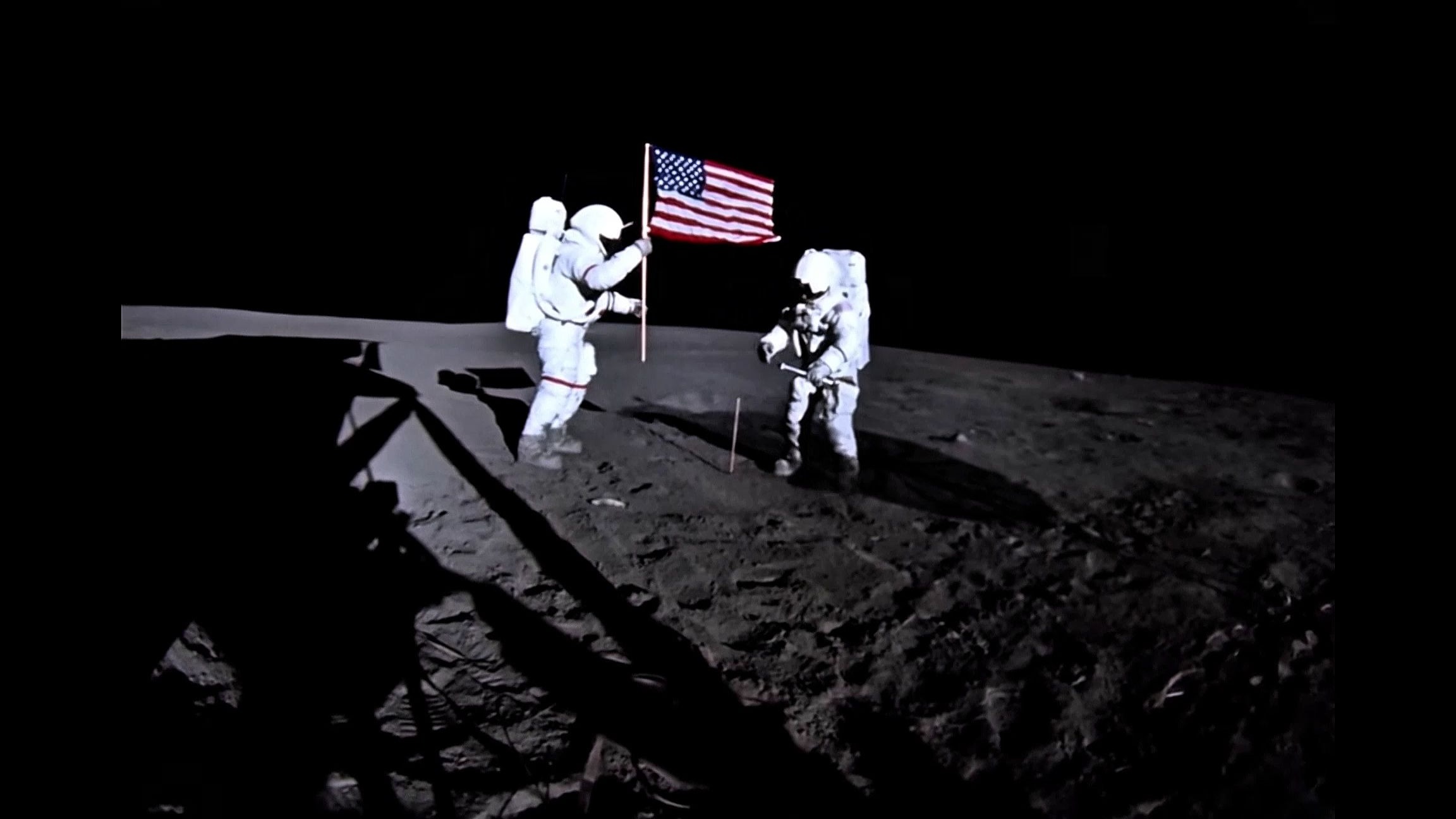 美国真的登上月球了吗？揭秘20世纪最大的登月骗局传言！