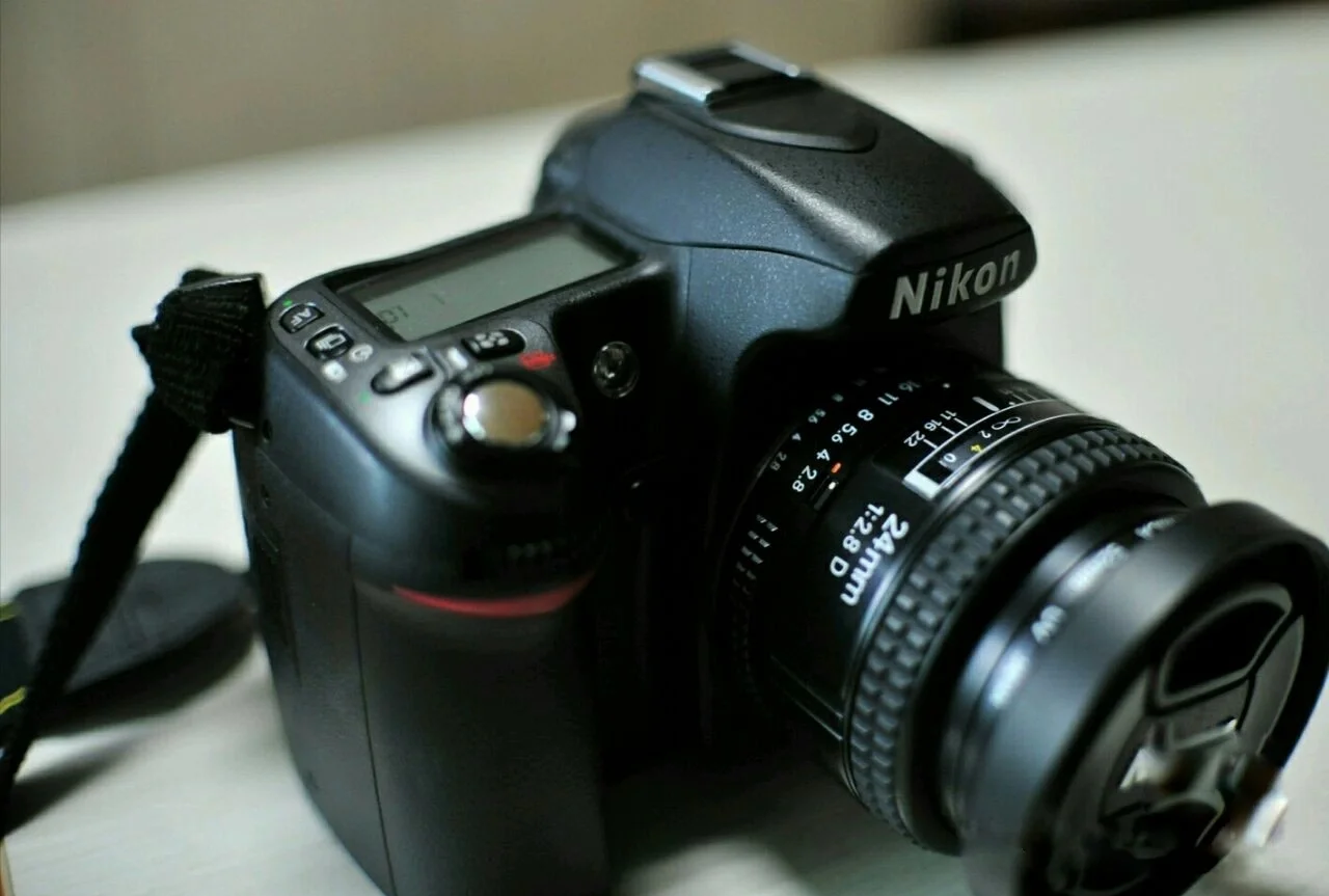 尼康D80使用指南 相机优缺点分析